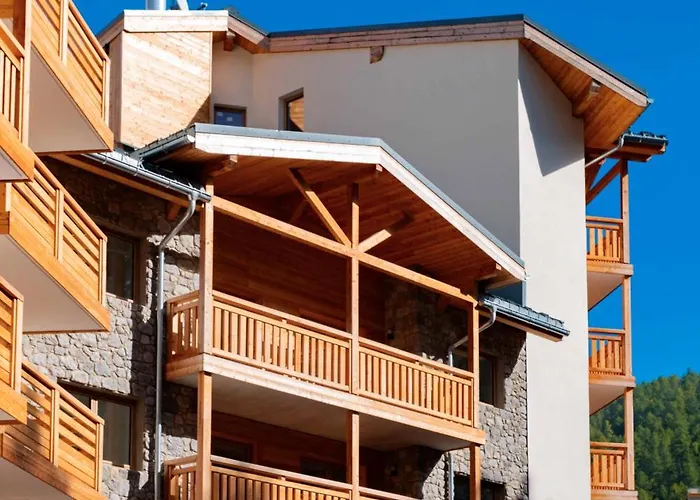 Residence Arya - Living Stone